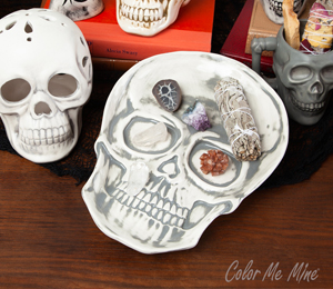 Color Me Mine Vintage Skull Plate